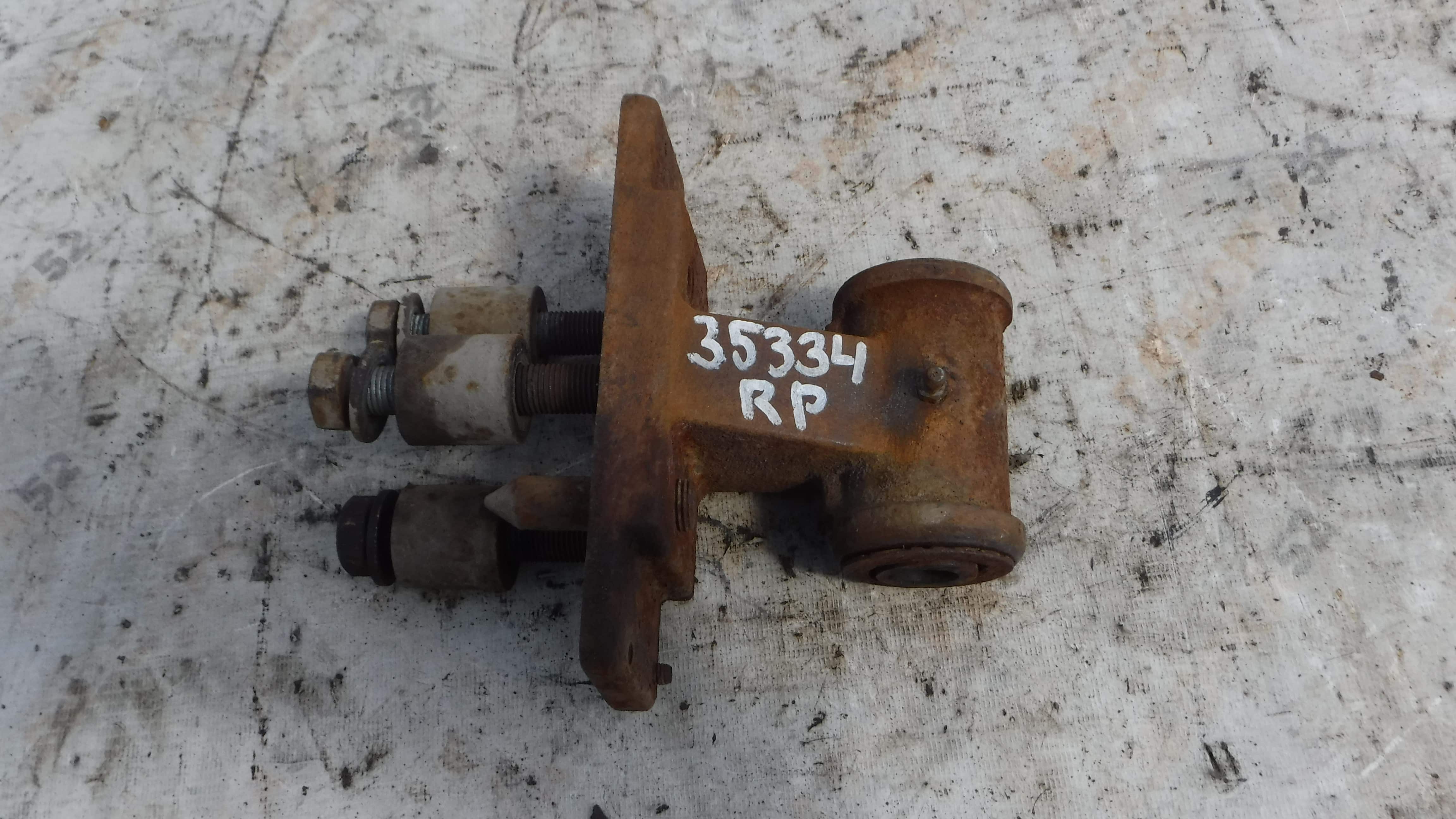 Кронштейн торсиона 5010552266 Рено премиум Renault Premium DCI320 2005